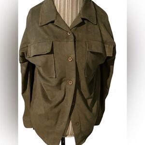 Blue B Collections size small smoothe slick finish size small shacket like new